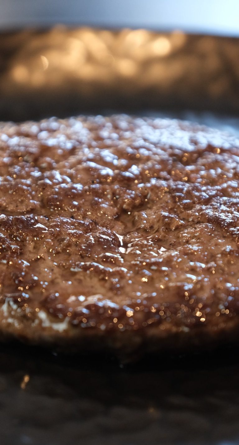 Beispielfoto für die Rubrik: Das Fleisch. Burger auf dem Foto: Cheeseburger